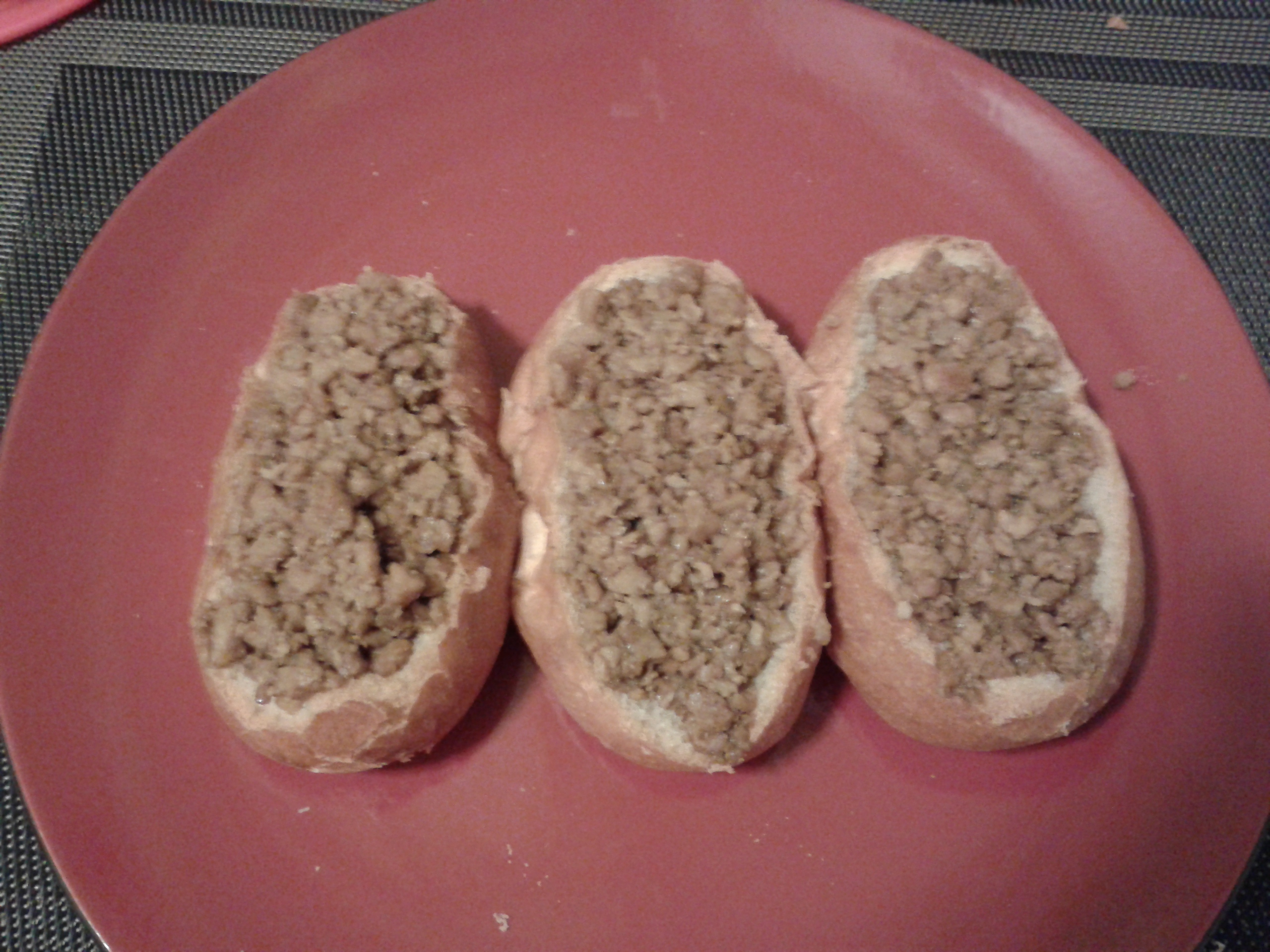 Finalement, deux pains fourrés étaient amplement suffisants (je pouvais en manger jusqu'à 4 de la version avec viande).